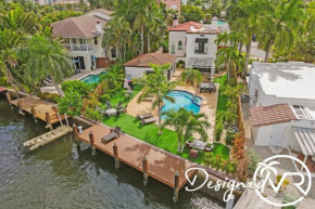 7BR Charm with Heated POOL and Waterview